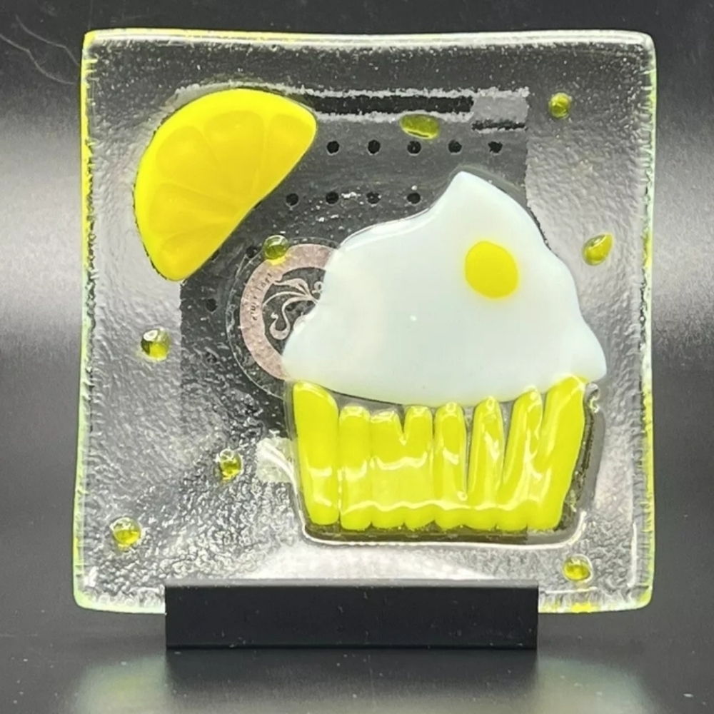 Dynasty Gallery Lemon Cupcake Art Glass Fused Glass Trinket Dish 4X4